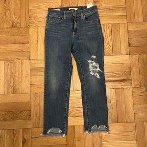Size 28 Levi’s 724 Cropped High Rise Straight Jeans